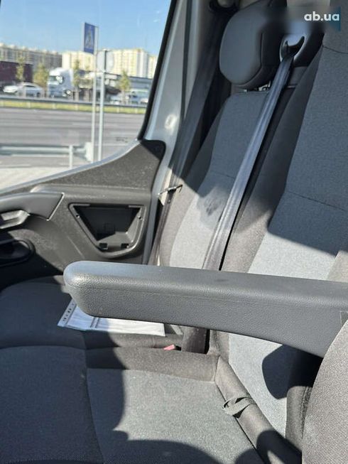 Renault Master 2017 - фото 26