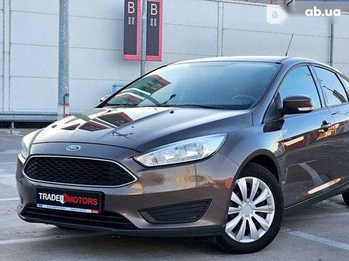 Ford Focus 2015 - фото 9