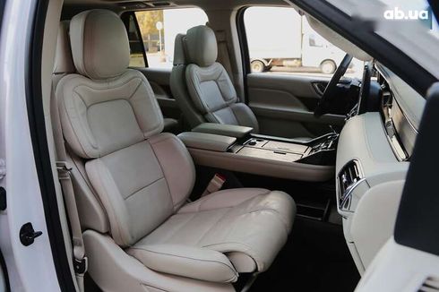 Lincoln Navigator 2018 - фото 15