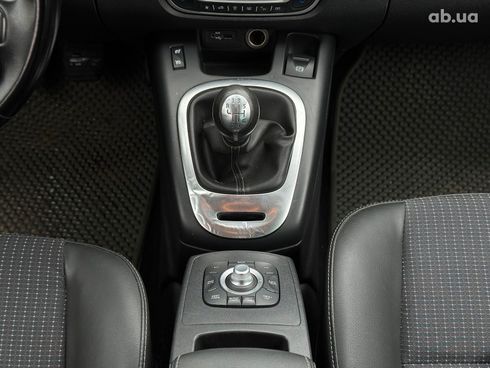 Renault Scenic 2011 белый - фото 40