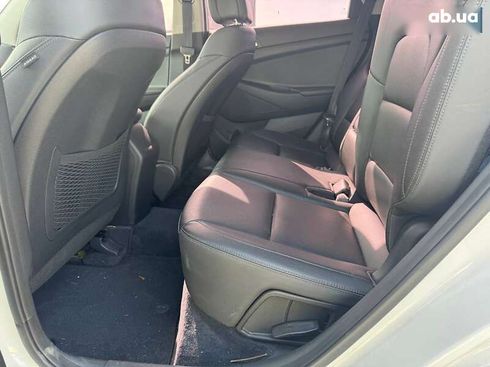 Hyundai Tucson 2017 - фото 18