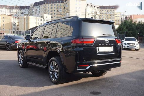 Toyota Land Cruiser 2022 - фото 7