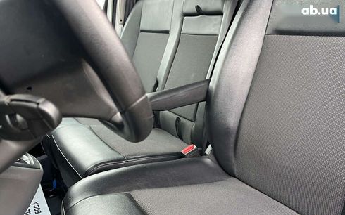 Opel Vivaro 2019 - фото 17