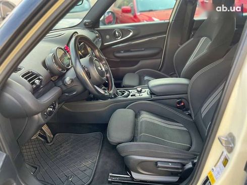 MINI Clubman 2016 - фото 18