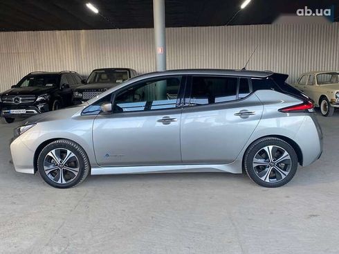 Nissan Leaf 2018 - фото 5