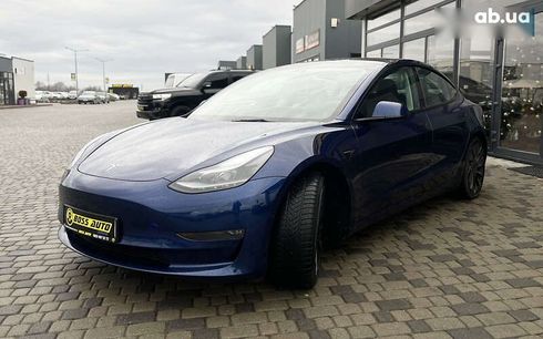 Tesla Model 3 2022 - фото 3