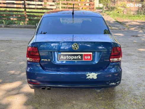 Volkswagen Polo 2018 синий - фото 16