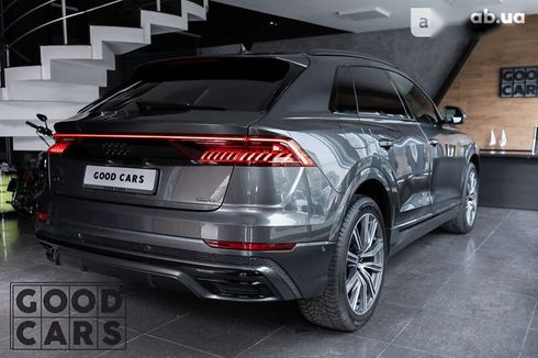 Audi Q8 2023 - фото 15