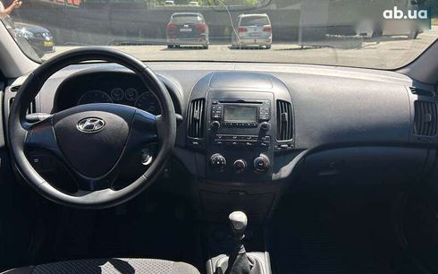 Hyundai i30 2009 - фото 11