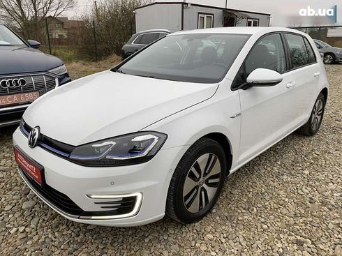 Volkswagen e-Golf 2019 - фото 10