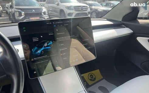 Tesla Model 3 2019 - фото 16