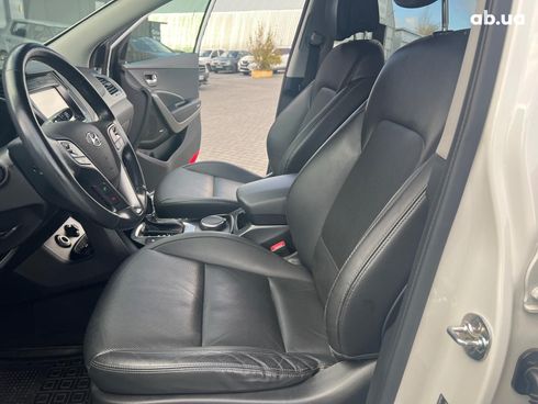 Hyundai Grand Santa Fe 2019 белый - фото 29
