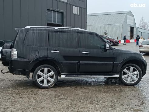 Mitsubishi Pajero Wagon 2008 черный - фото 15