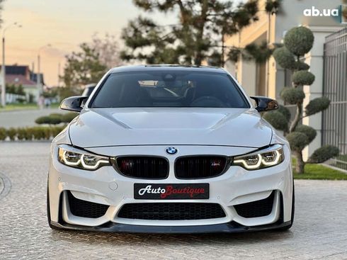 BMW M4 2018 - фото 5