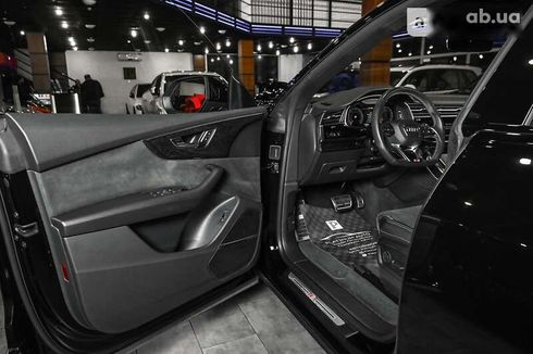 Audi Q8 2020 - фото 17