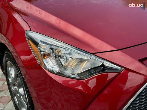 Toyota Yaris 2019 - фото 13