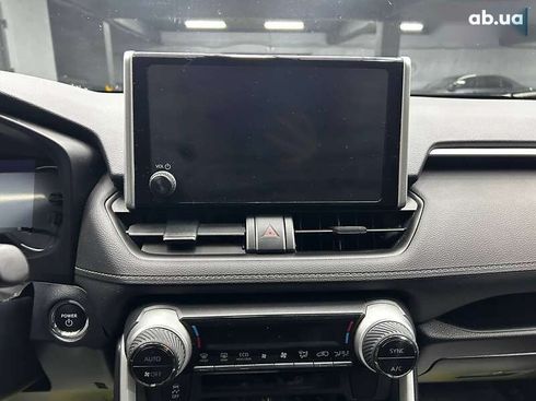 Toyota RAV4 2023 - фото 14