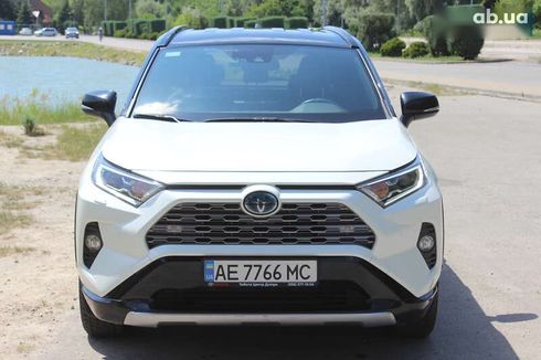 Toyota RAV4 2019 - фото 6