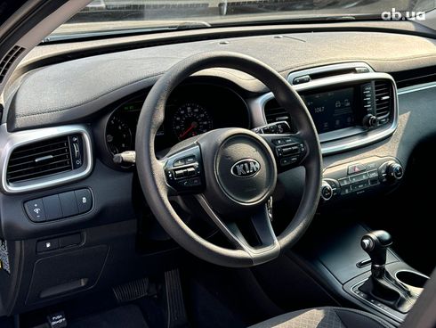 Kia Sorento 2017 черный - фото 73