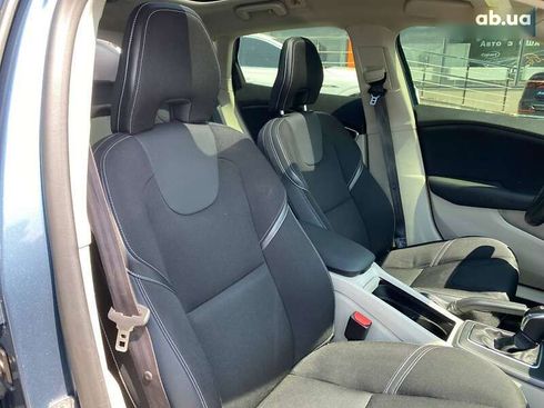 Volvo V40 2013 - фото 26