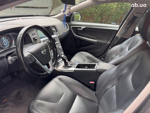 Volvo S60 2014 синий - фото 10