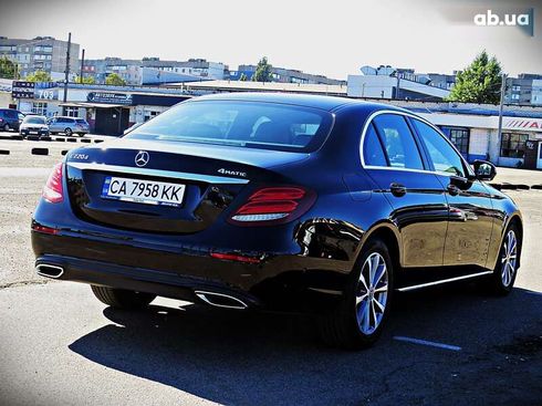 Mercedes-Benz E-Класс 2019 - фото 3