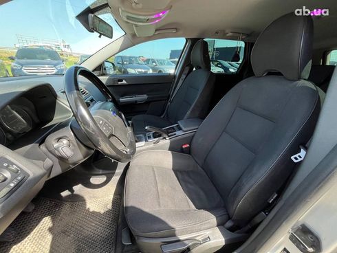 Volvo V50 2010 серый - фото 35