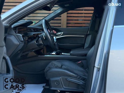 Audi E-Tron 2020 - фото 15