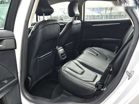 Ford Fusion 2019 - фото 12