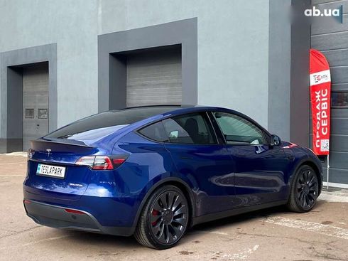 Tesla Model Y 2024 - фото 10