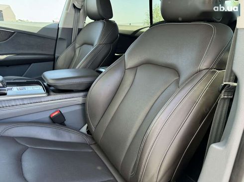 Audi Q8 2019 - фото 29