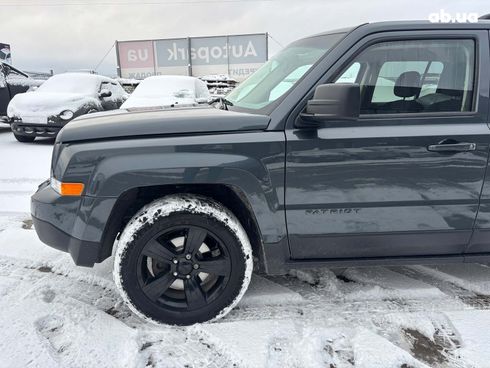 Jeep Patriot 2014 серый - фото 2