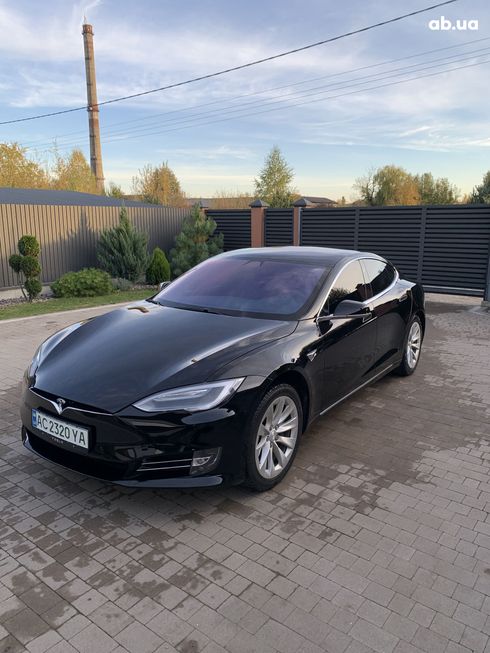 Tesla Model S 2017 черный - фото 8