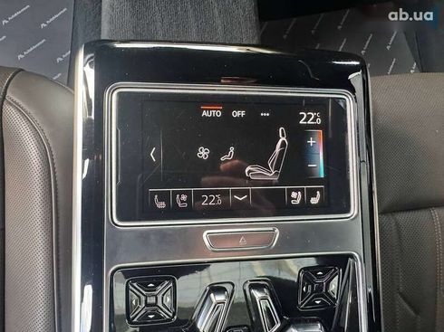 Audi A8 2021 - фото 28