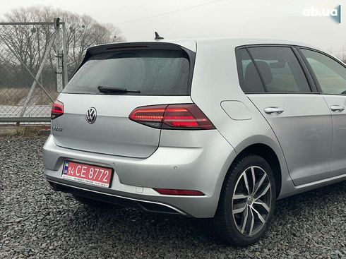 Volkswagen e-Golf 2019 - фото 12