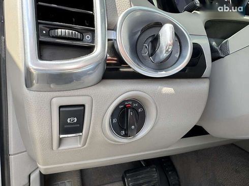 Porsche Cayenne 2013 - фото 30