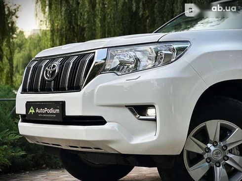 Toyota Land Cruiser Prado 2019 - фото 5