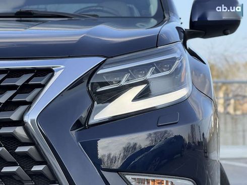 Lexus GX 2019 - фото 19
