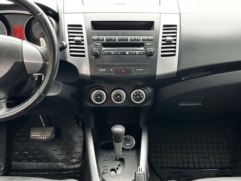 Mitsubishi Outlander 2006 черный - фото 22