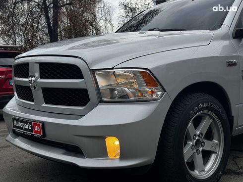 Dodge Ram 2016 серый - фото 6