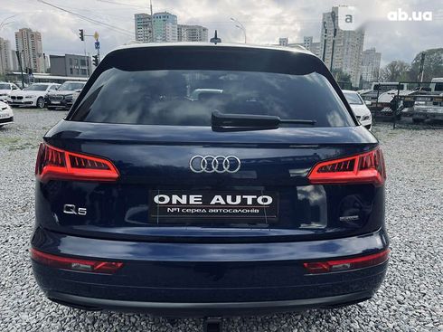 Audi Q5 2020 - фото 9