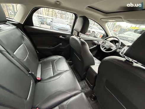 Ford Focus 2017 - фото 25