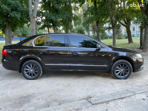 Skoda Superb 2014 коричневый - фото 7