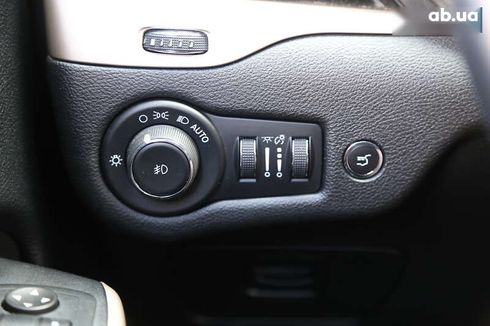 Jeep Cherokee 2017 - фото 23