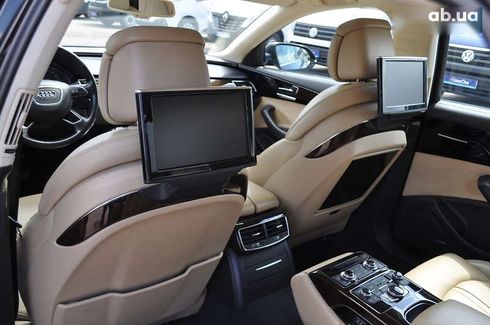 Audi A8 2012 - фото 29