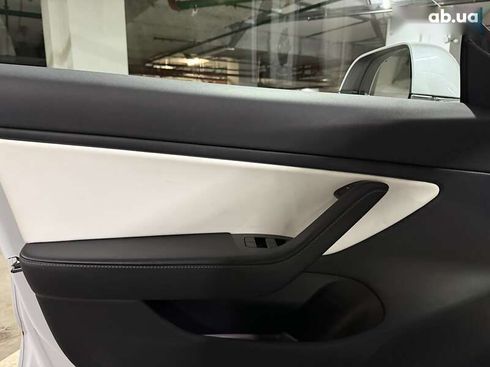 Tesla Model 3 2019 - фото 21