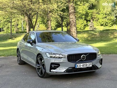 Volvo S60 2024 - фото 12