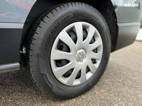 Renault Trafic 2020 - фото 19