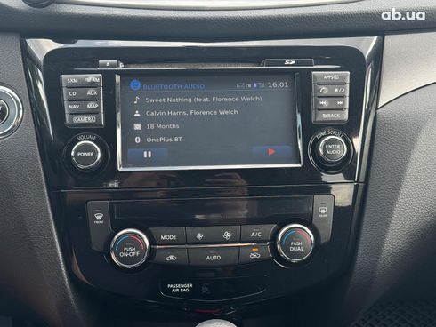 Nissan Rogue 2016 красный - фото 18
