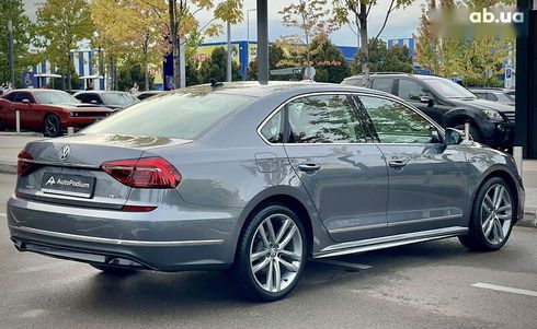 Volkswagen Passat 2016 - фото 14